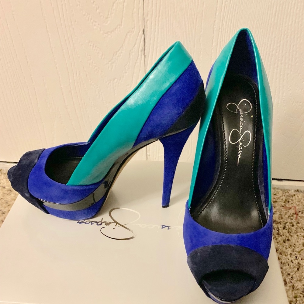 Jessica Simpson blue heels